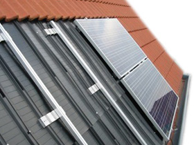 RENERGY Montaggio impianto integrato con struttura UbbinkSolar