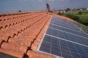 Impianto fotovoltaico integrato architettonicamente da 4,60 kWp<br />
20 moduli Solarday PX60-230<br />
Oleggio (NO)