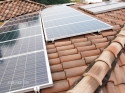 Impianto fotovoltaico parzialmente integrato di 2,99 kWp <br /> 13 moduli Solarday PX60-230 <br /> Lessona (BI)