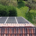 Impianto fotovoltaico integrato architettonicamente da 2,99 kWp<br />
13 moduli Solarday PX60-230 <br />
Ronco Biellese (BI)